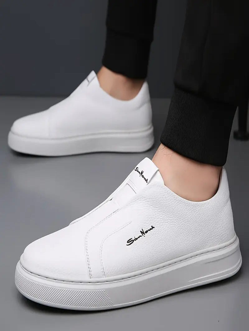 Lynq Slip-On Sneakers