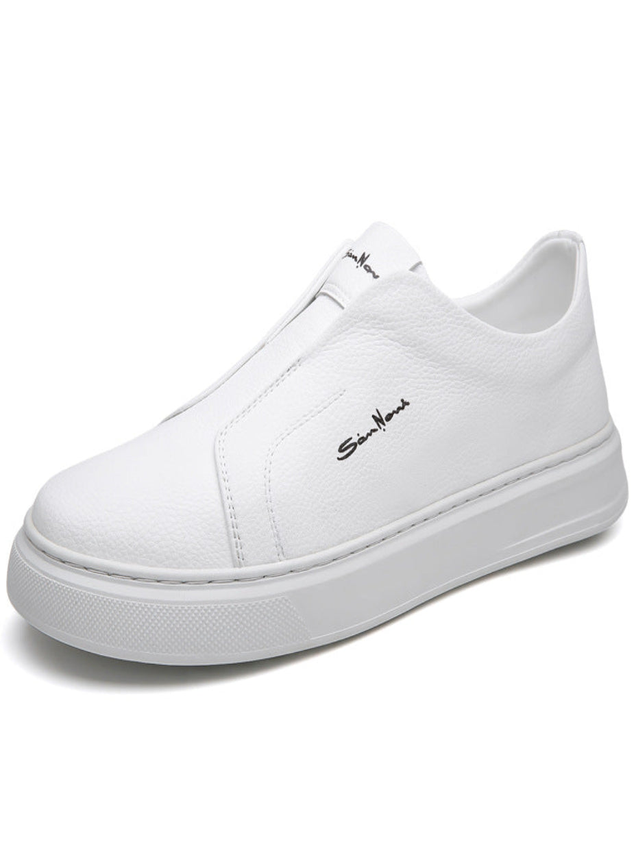 Lynq Slip-On Sneakers