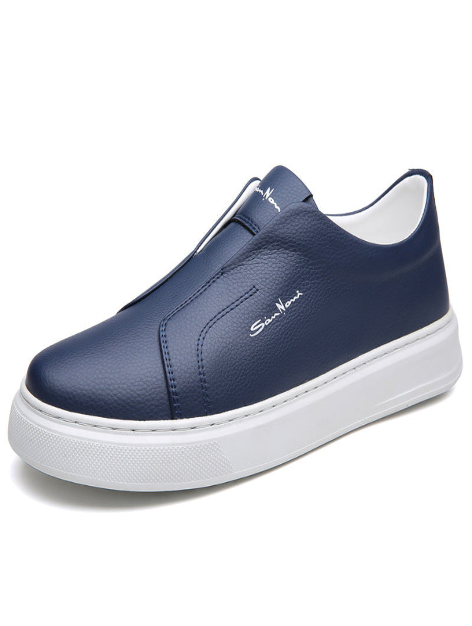 Lynq Slip-On Sneakers